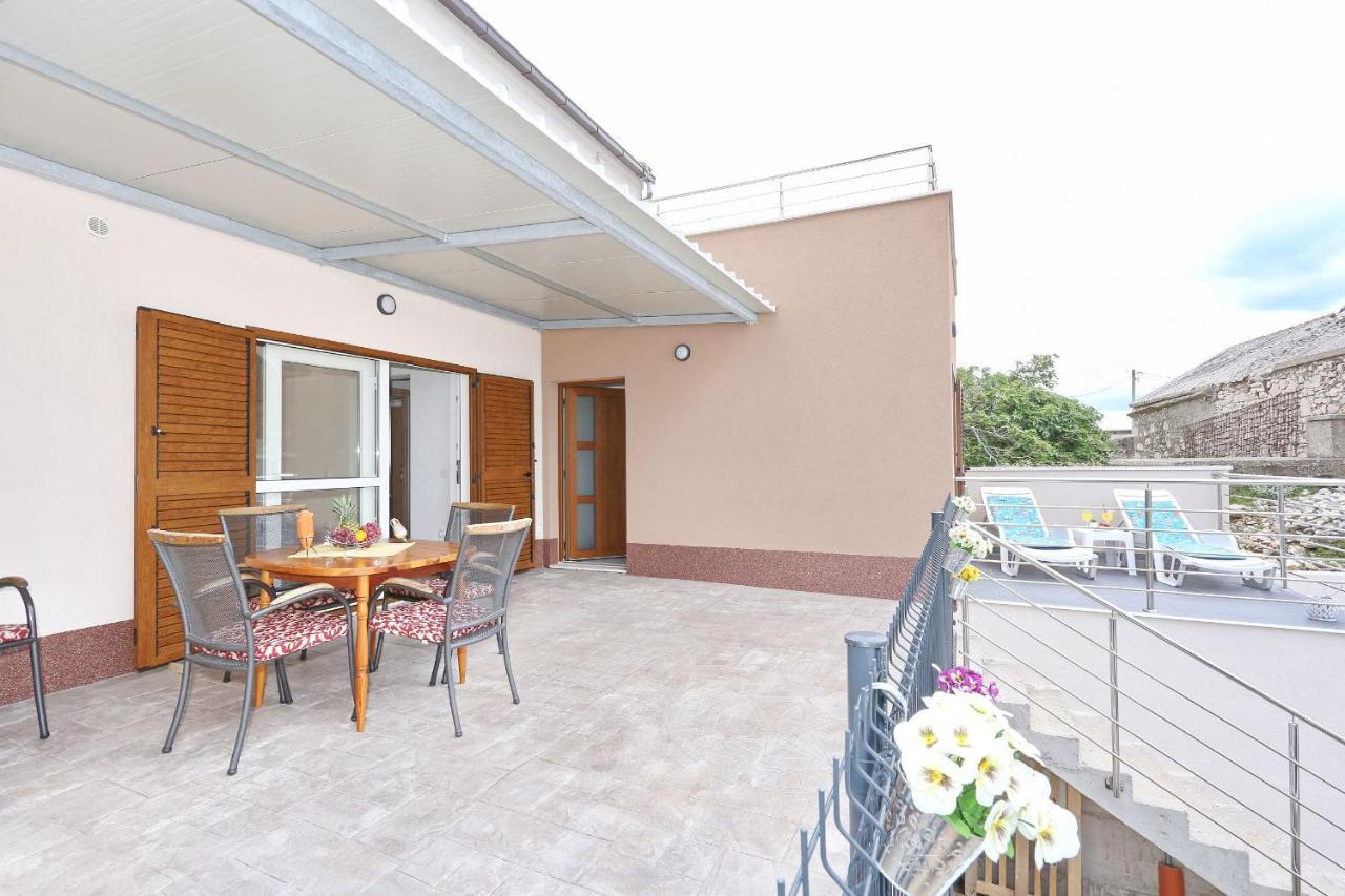 Apartments Poljak Rtina Ngoại thất bức ảnh