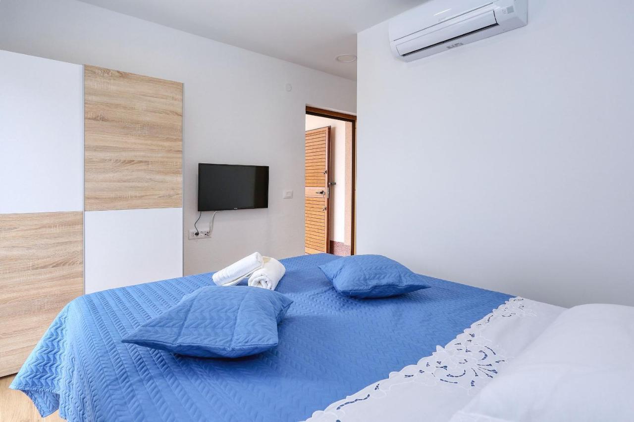Apartments Poljak Rtina Ngoại thất bức ảnh
